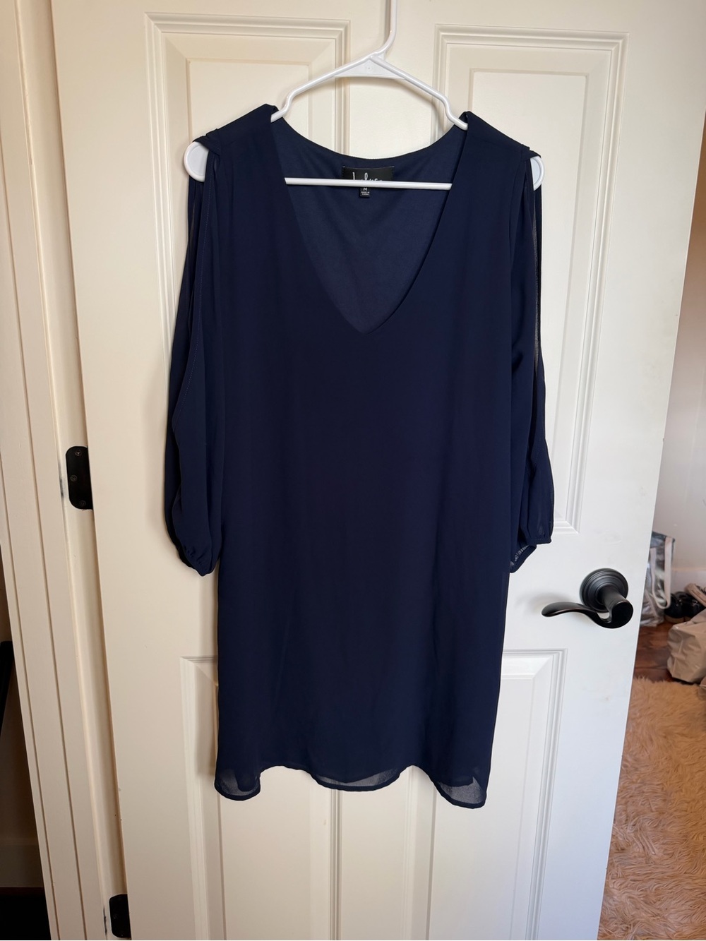 Lulu's Navy Cold-Shoulder V-Neck Dress